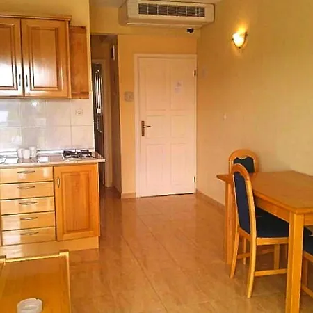 Apartamento Illyrian Milna - Cin08003-cyc
